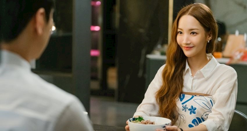 「會為愛奮不顧身」星座TOP3，第一名愛上了，付出再多也心甘情願！ - 好想去喔