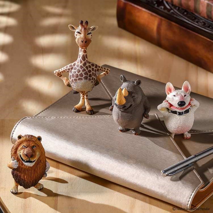 一起笑嘻嘻 動物原型大師 朝隈俊男 推出全新系列 圓滾滾公仔第二彈 加碼大貓招財金 陪你一起正面積極療癒每一天 好想去喔