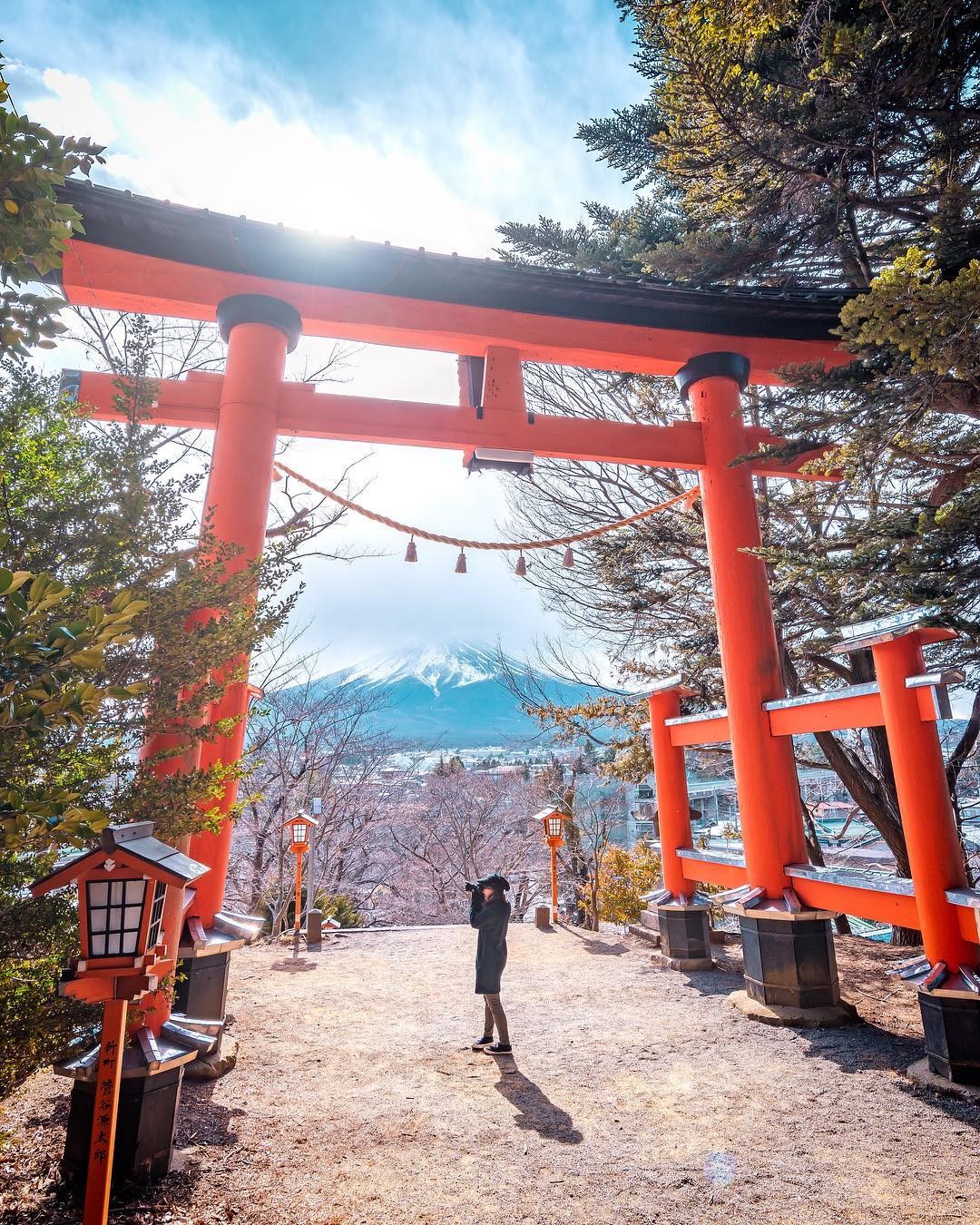 日本 一生必看的限定美景 來去富士山賞櫻一日遊 欣賞最夢幻的山景 湖景與櫻花交織的唯美世界 好想去喔